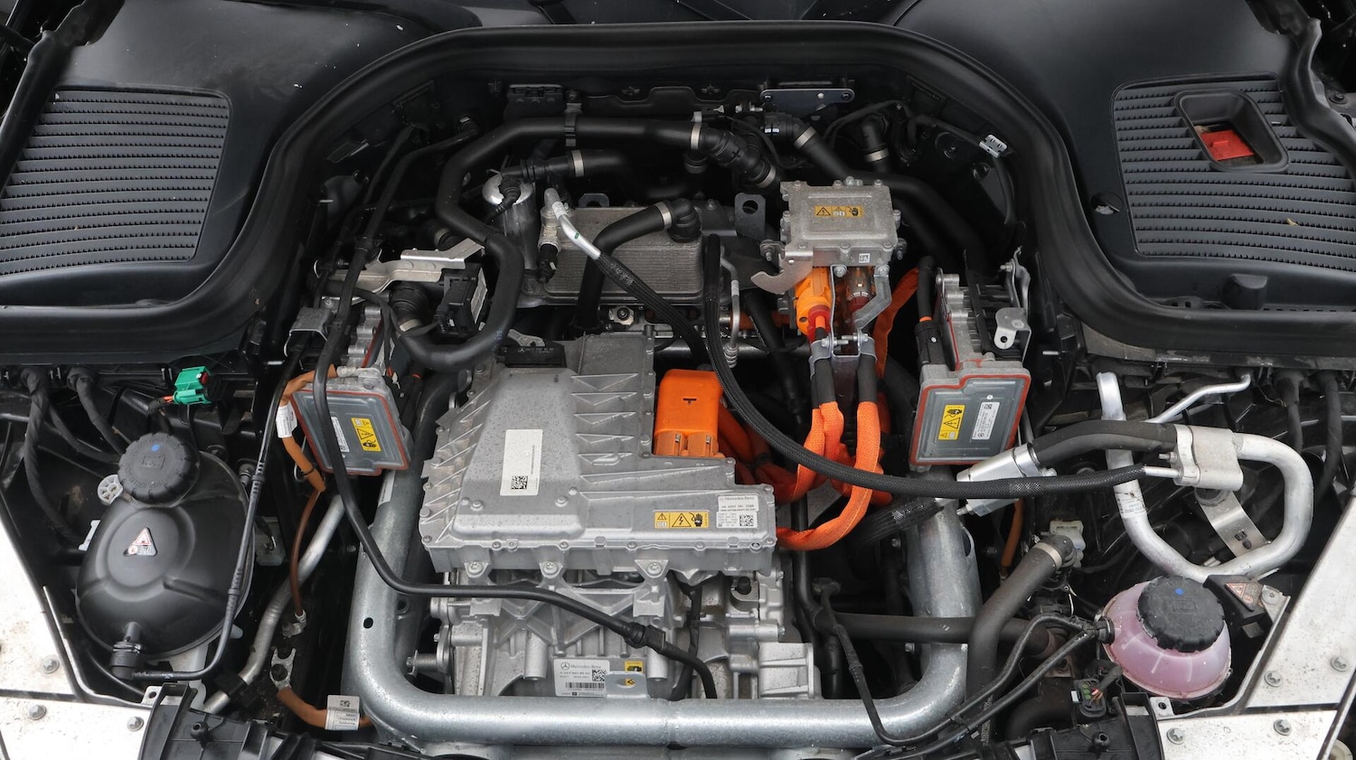 Used Mercedes-Benz EQC 2022 for sale - 76484350: Photo 20