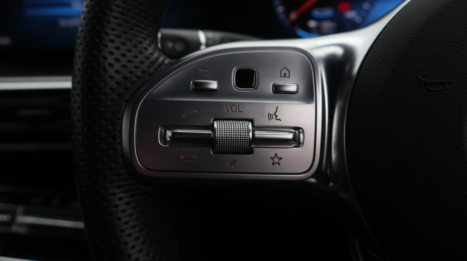 Used Mercedes-Benz EQC 2022 for sale - 76484350: Photo 25