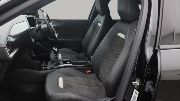 Used Vauxhall Mokka 2023 for sale - 76337913: Photo 15