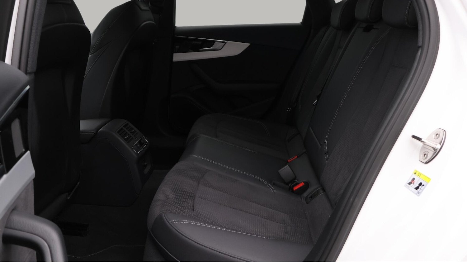 Used Audi A4 2023 for sale - 76702191: Photo 17