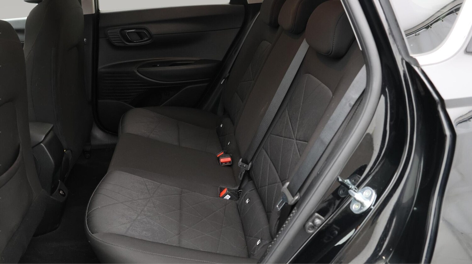 Used Hyundai BAYON 2022 for sale - 76701188: Photo 17