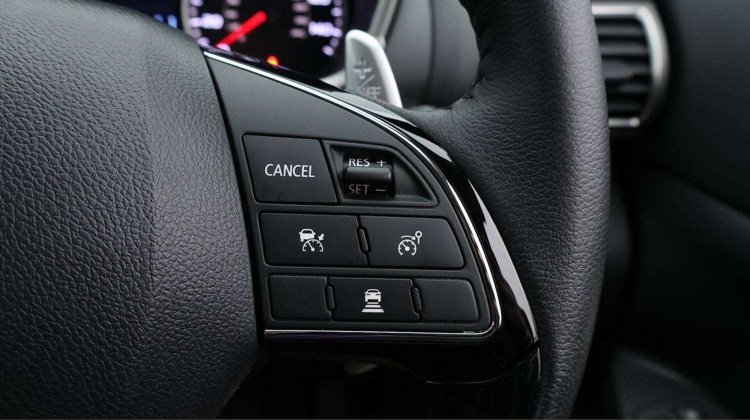 Used Mitsubishi Eclipse Cross for sale - 76381353: Photo 25