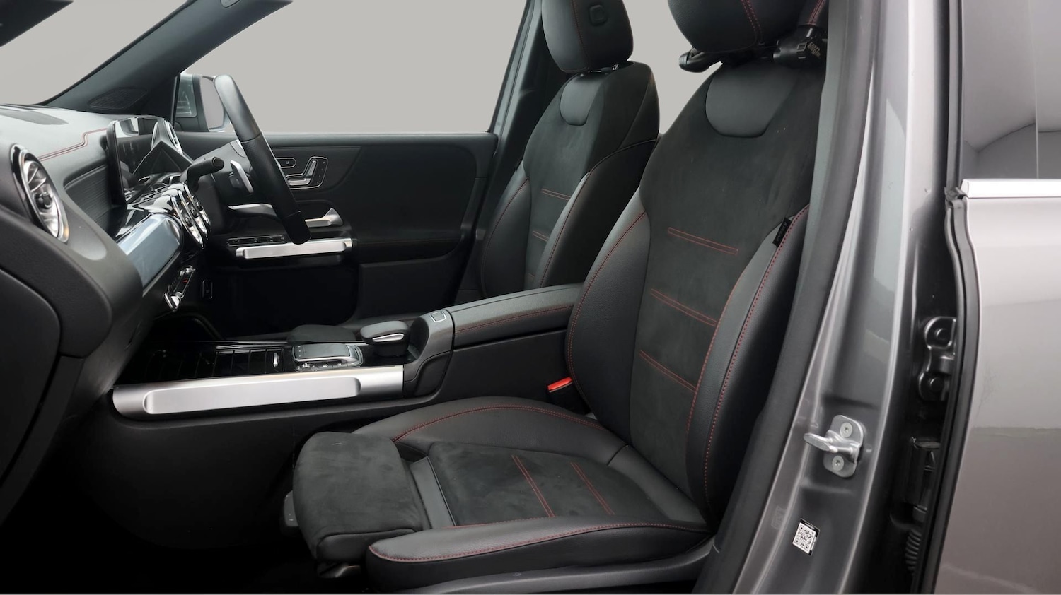 Used Mercedes-Benz EQB 2023 for sale - 77665153: Photo 14