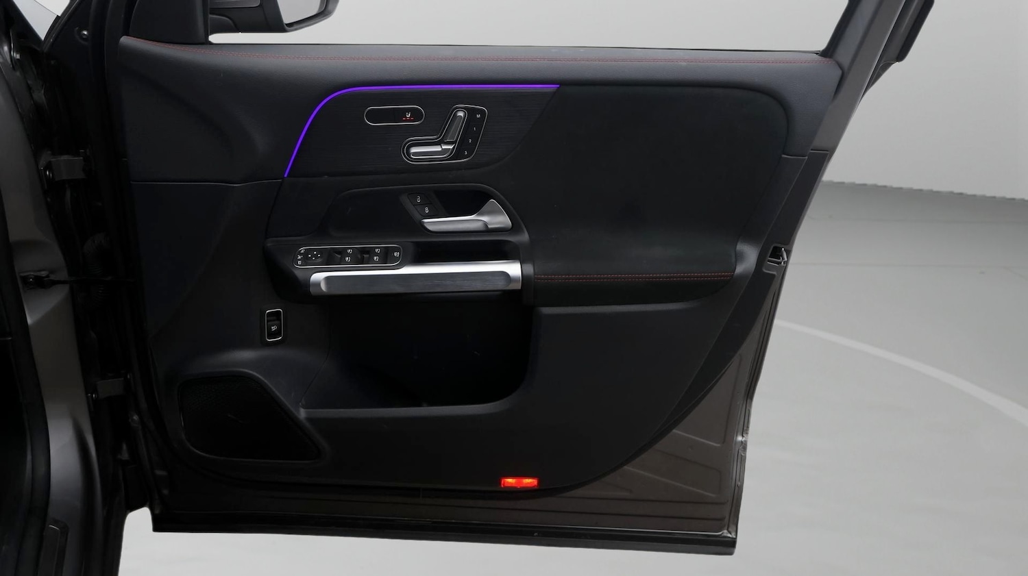 Used Mercedes-Benz EQB 2023 for sale - 77665153: Photo 15