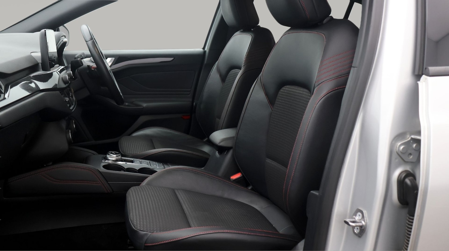 Used Ford Focus 2021 for sale - 77536311: Photo 14