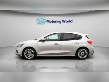 Used Ford Focus 2021 for sale - 77536311: Photo