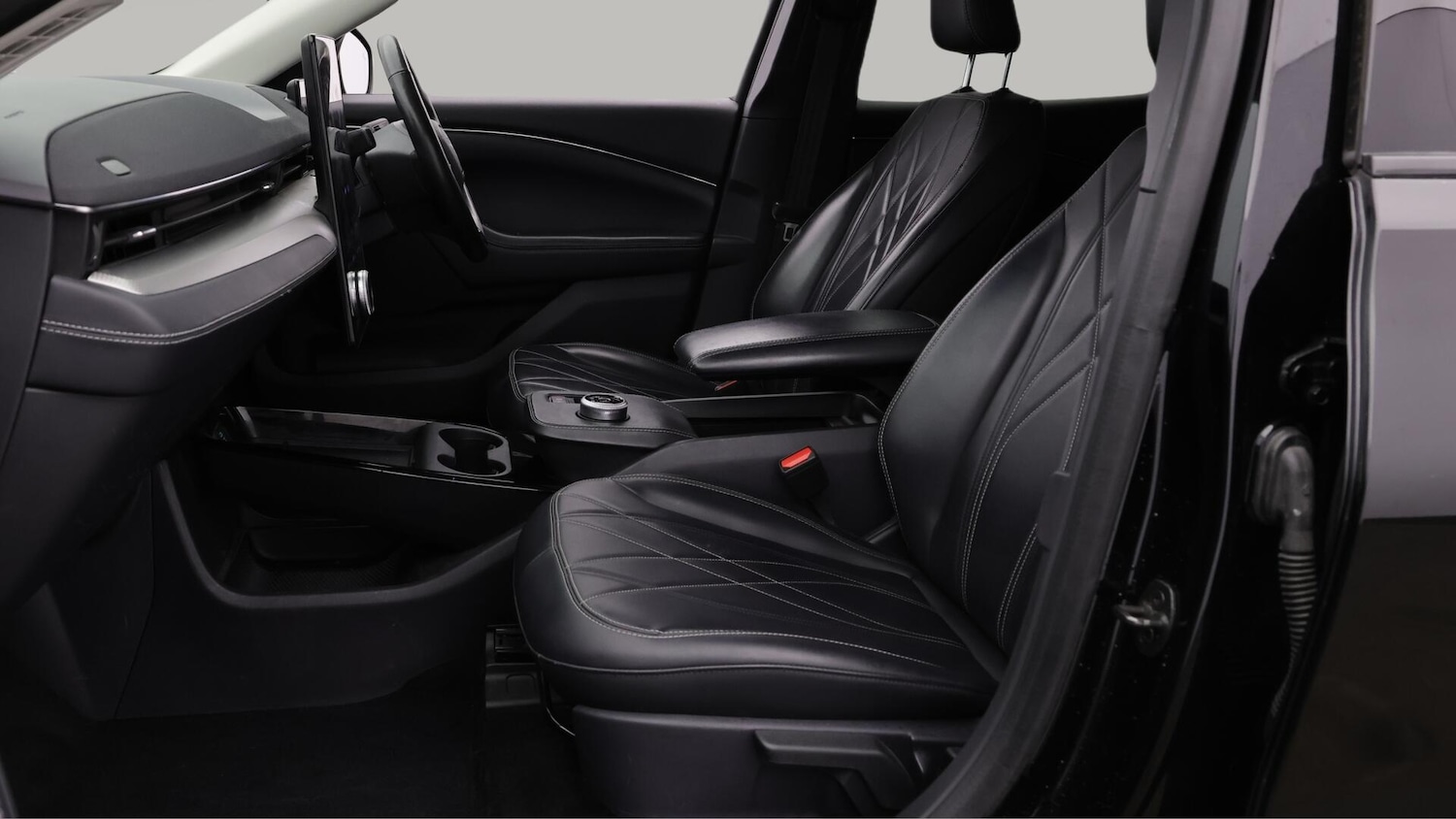 Used Ford Mustang Mach-E 2022 for sale - 76585105: Photo 15