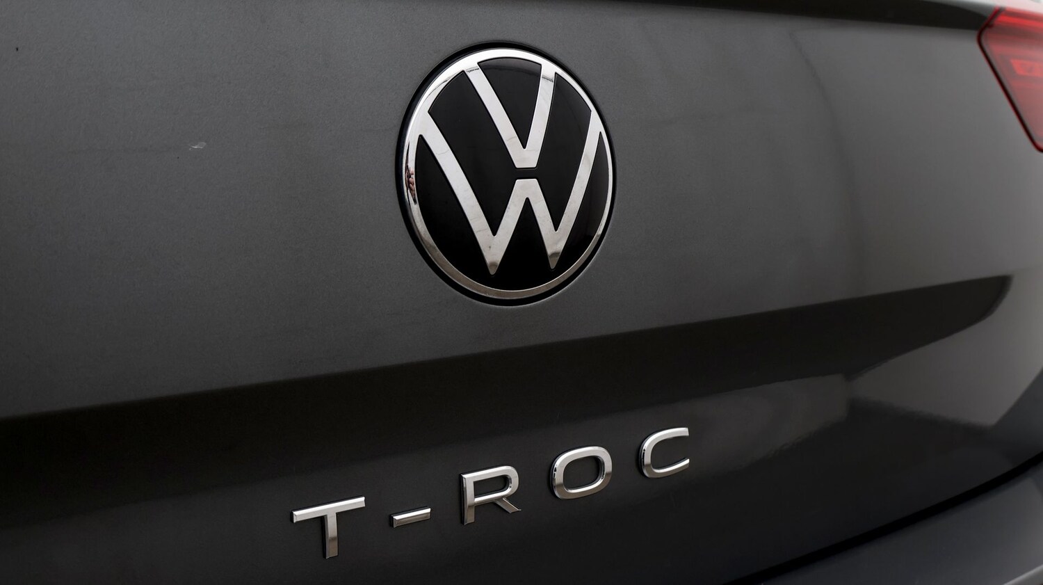 Used Volkswagen T-Roc 2023 for sale - 77137148: Photo 22