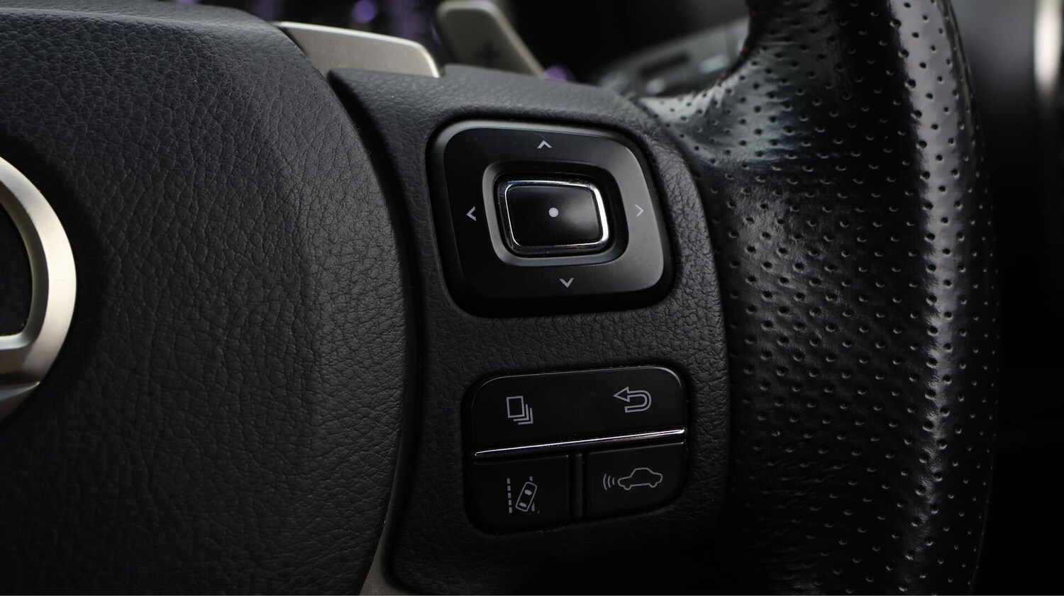 Used Lexus NX 2018 for sale - 76666511: Photo 25