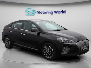 2022 (72) - 38.3kWh Premium Hatchback 5dr Electric Auto (136 ps)