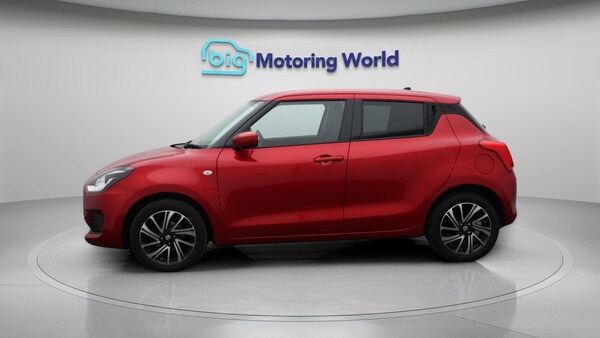 Used Suzuki Swift 2023 for sale - 75552319: Photo 5
