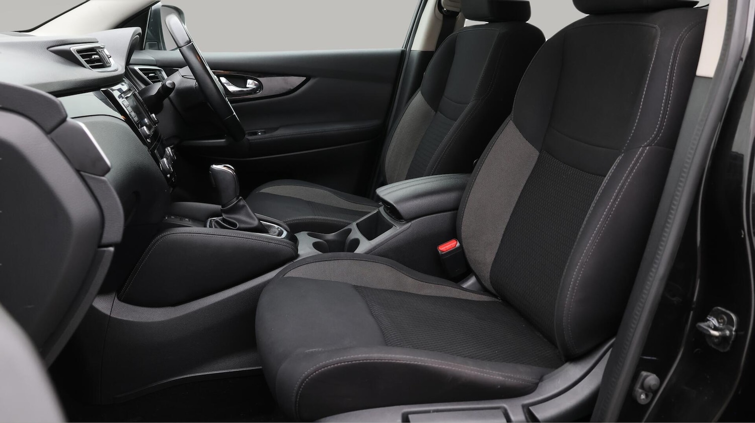 Used Nissan Qashqai 2021 for sale - 76634111: Photo 15