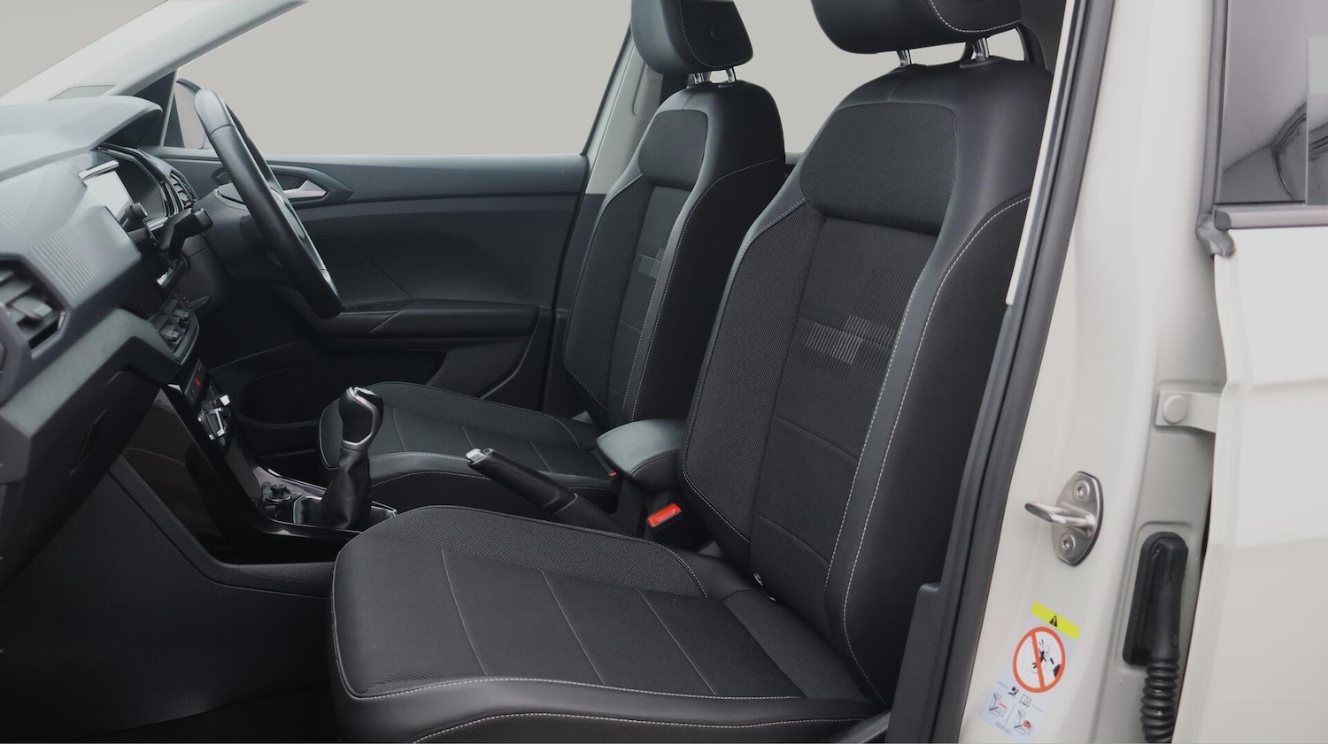 Used Volkswagen T-Cross 2021 for sale - 76572844: Photo 15