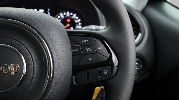 Used Jeep Renegade 2021 for sale - 76214288: Photo 25