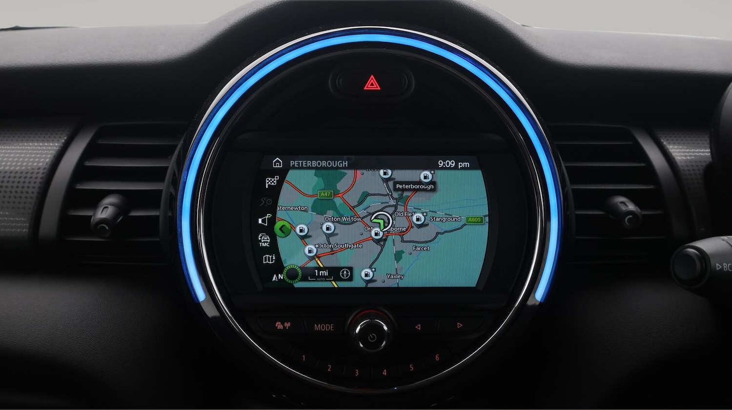 Used MINI Hatch 2019 for sale - 76562319: Photo 12