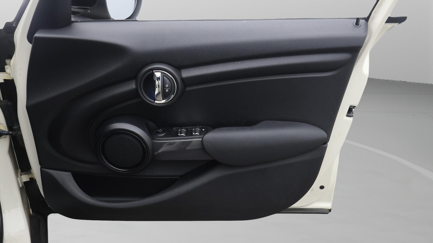 Used MINI Hatch 2019 for sale - 76562319: Photo 16