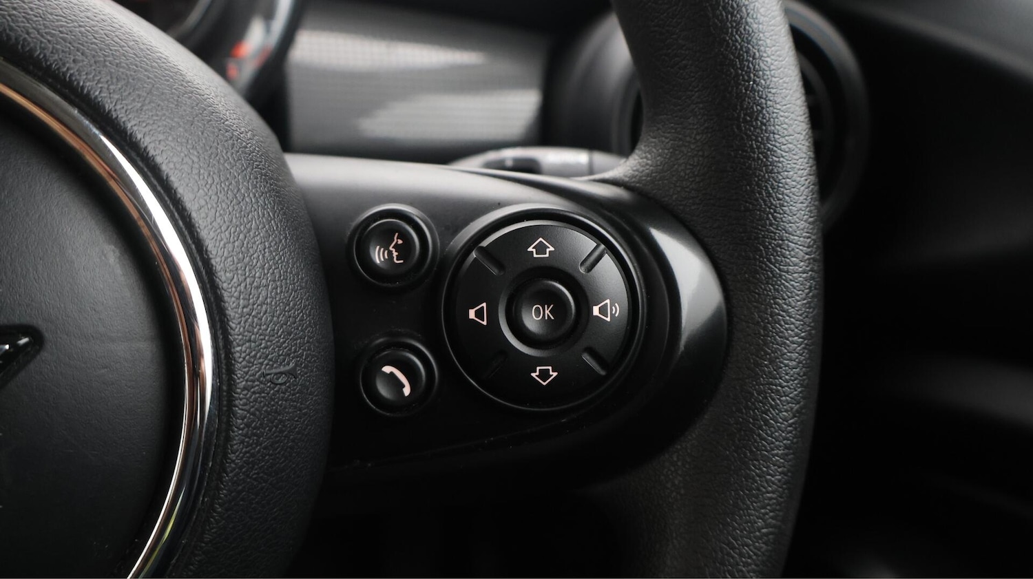 Used MINI Hatch 2019 for sale - 76562319: Photo 24