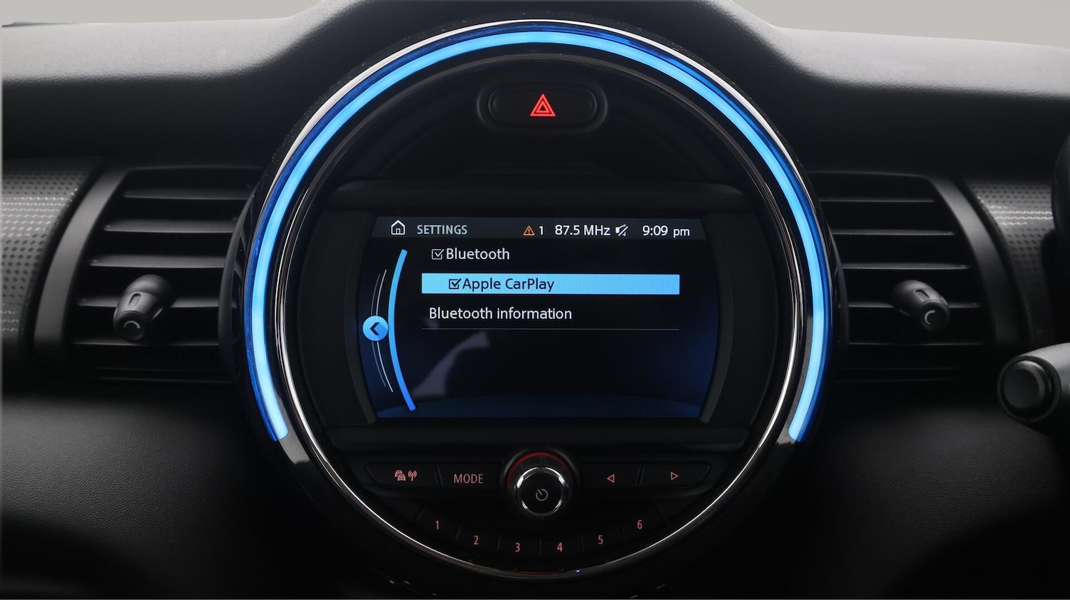 Used MINI Hatch 2019 for sale - 76562319: Photo 25