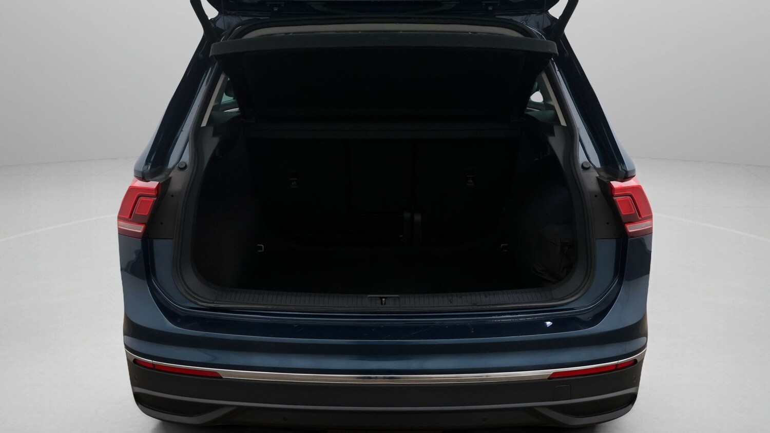 Used Volkswagen Tiguan 2022 for sale - 77819079: Photo 17