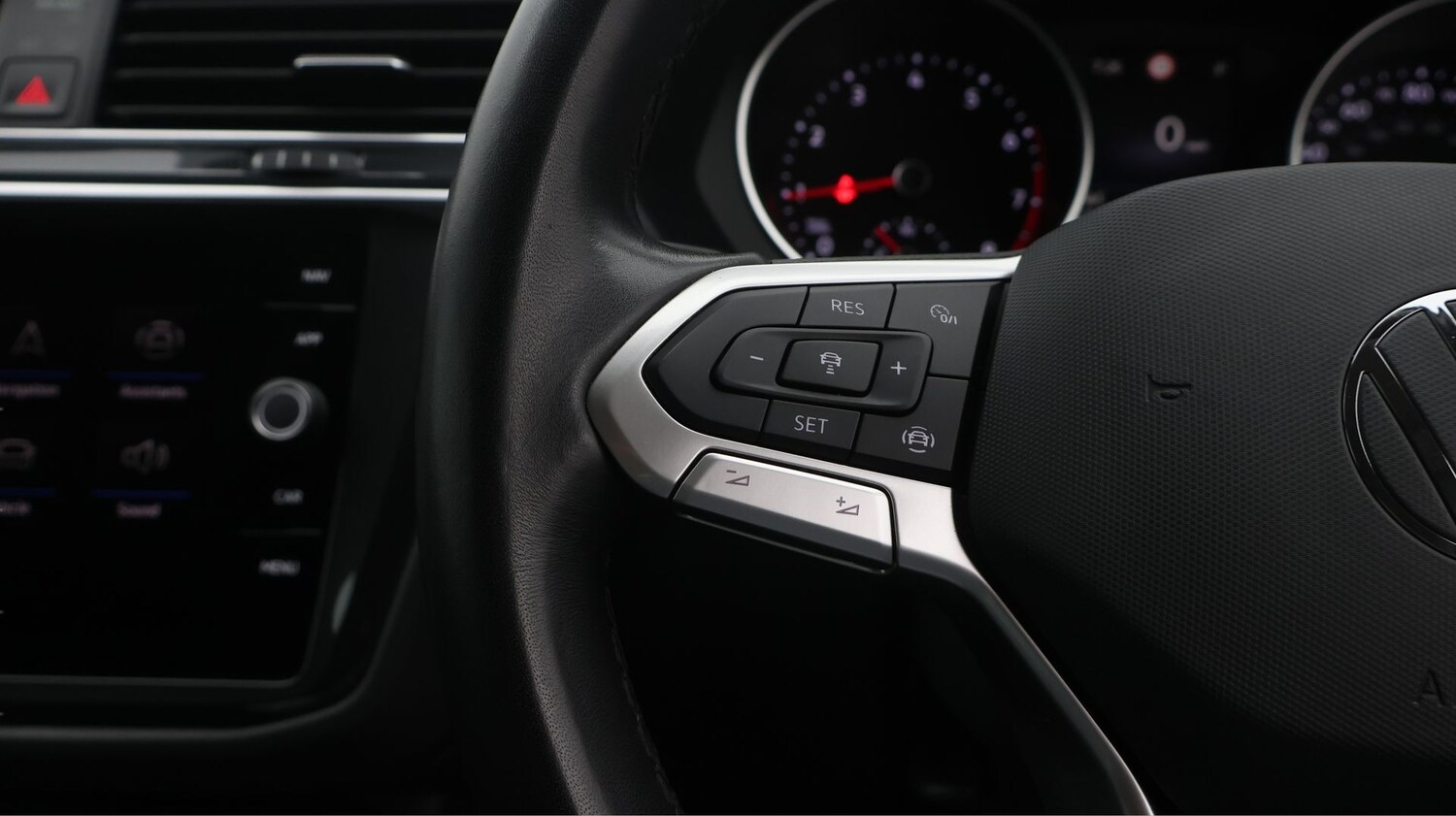 Used Volkswagen Tiguan 2022 for sale - 77819079: Photo 21