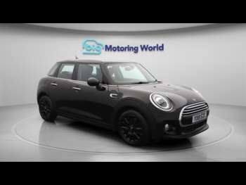 Used MINI Hatch 2019 for sale - 75153709: Photo