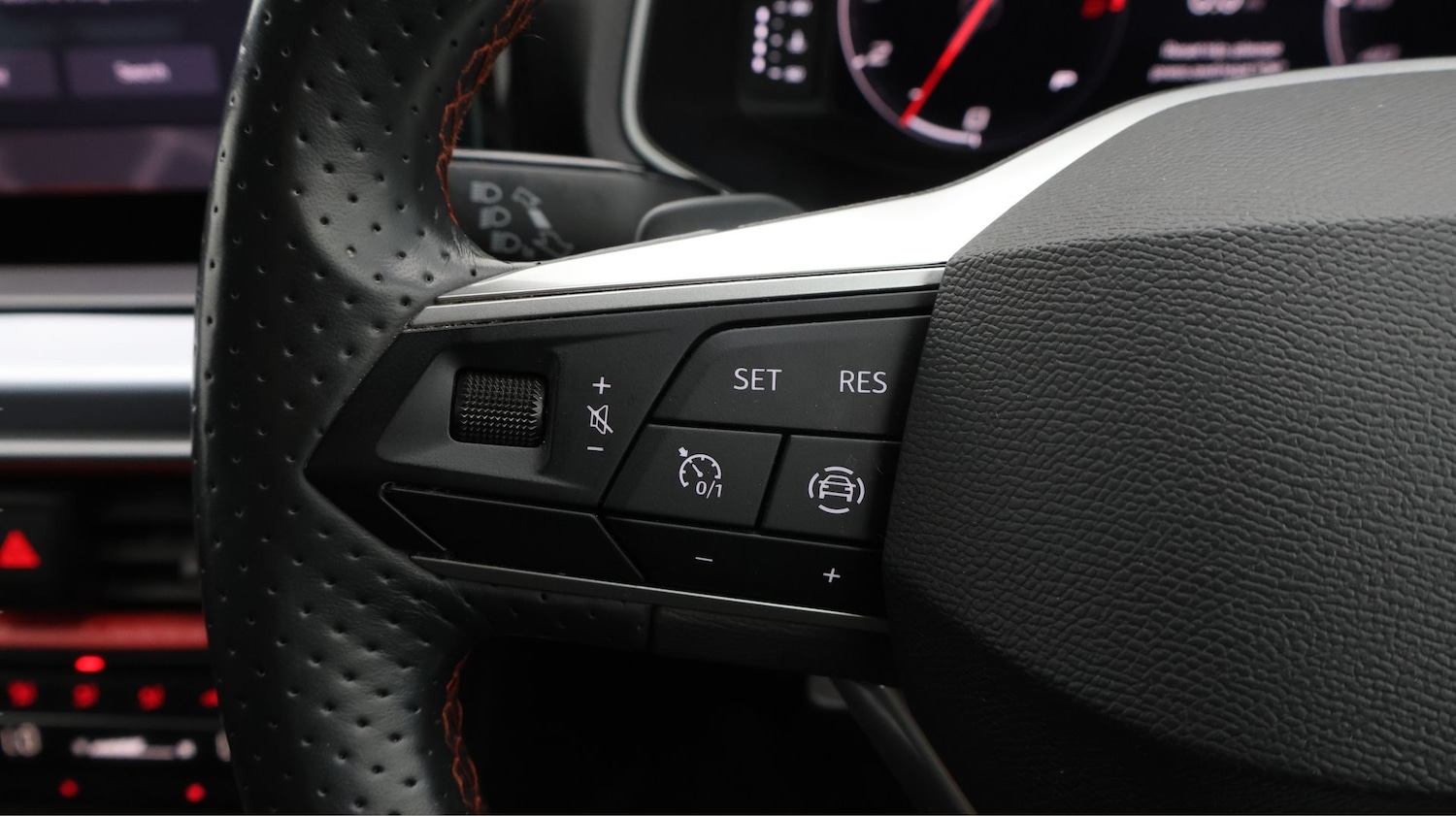 Used SEAT Arona 2024 for sale - 77652447: Photo 23