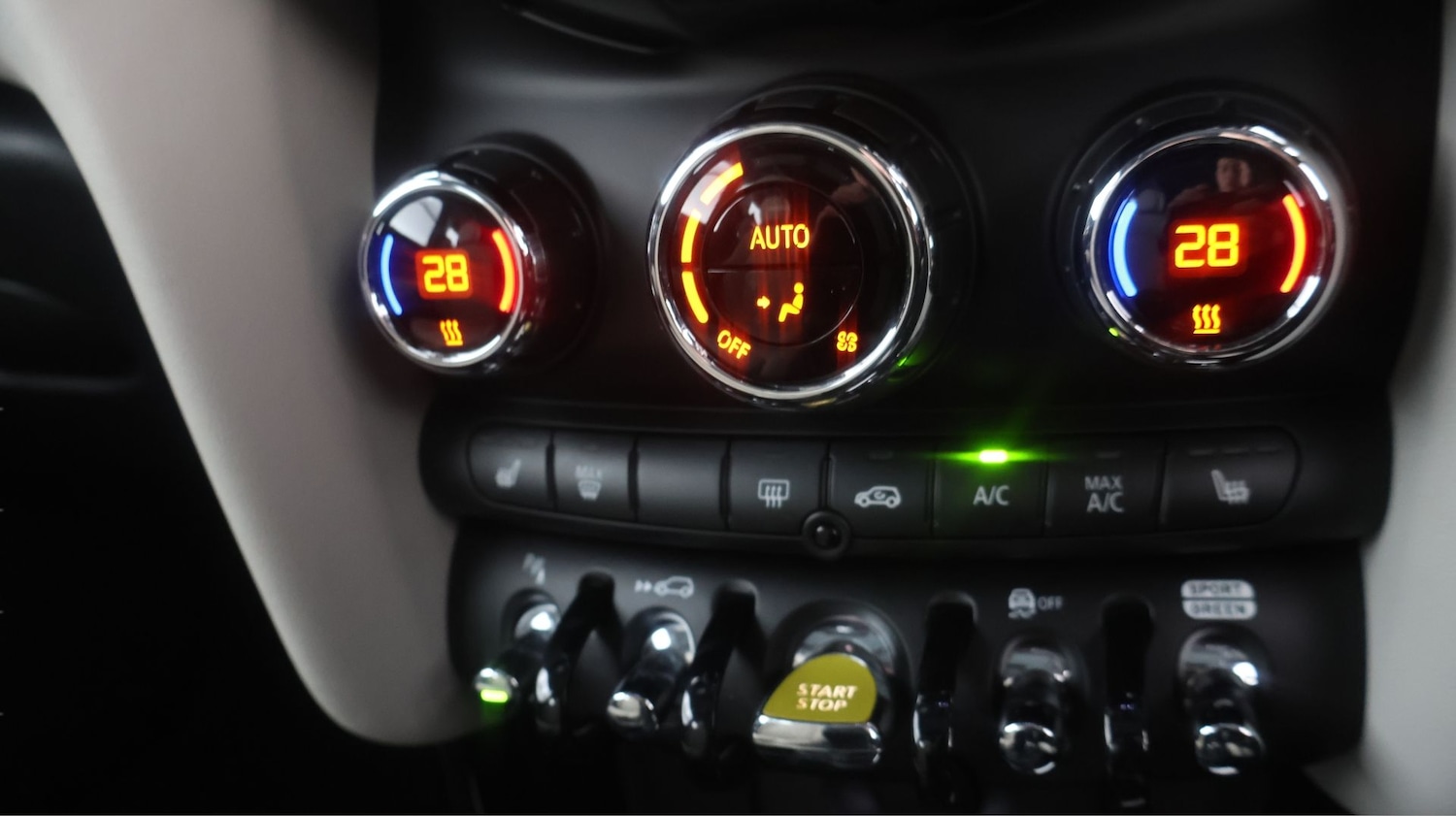 Used MINI Electric Hatch 2022 for sale - 77797106: Photo 12