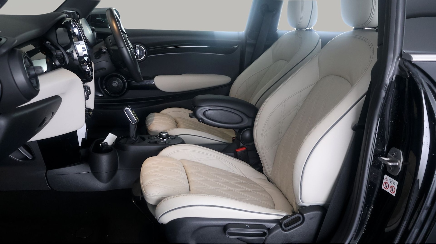 Used MINI Electric Hatch 2022 for sale - 77797106: Photo 14