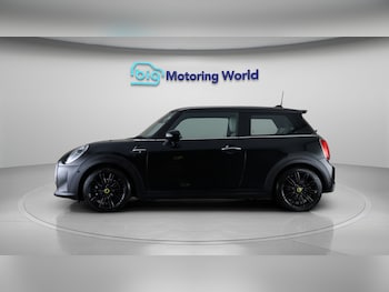 Used MINI Electric Hatch 2022 for sale - 77797106: Photo