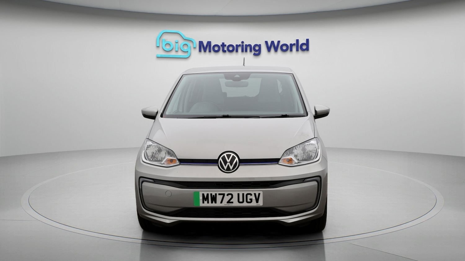 Used Volkswagen up! 2022 for sale - 77181836: Photo 2