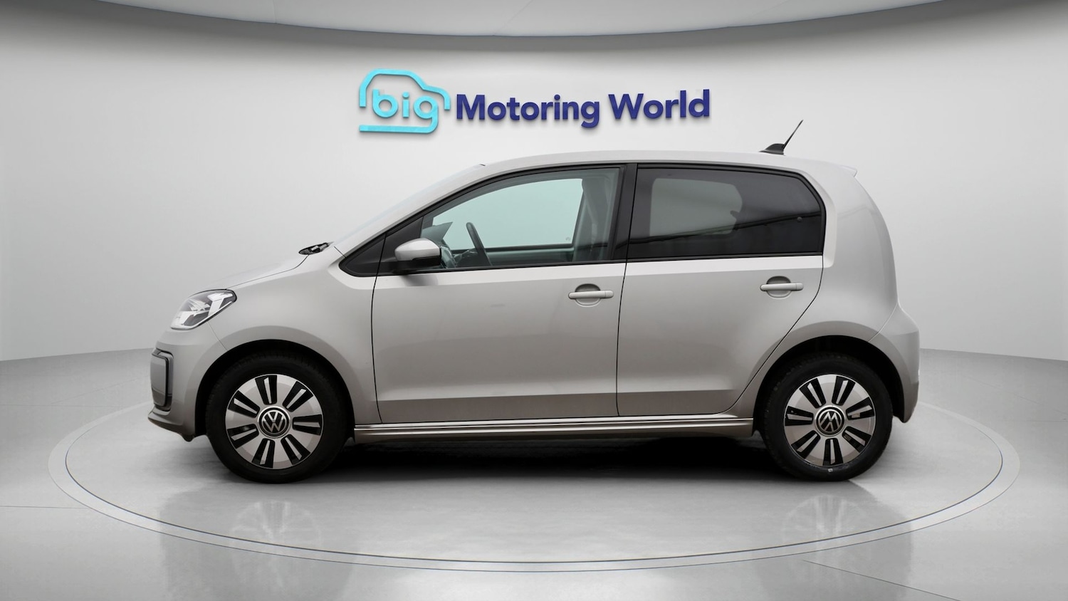 Used Volkswagen up! 2022 for sale - 77181836: Photo 4