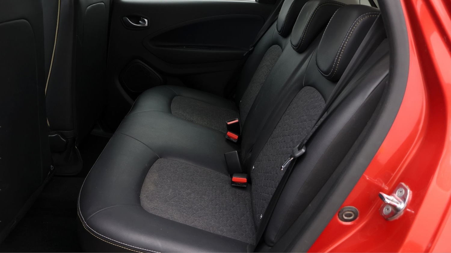 Used Renault Zoe 2023 for sale - 77731904: Photo 16