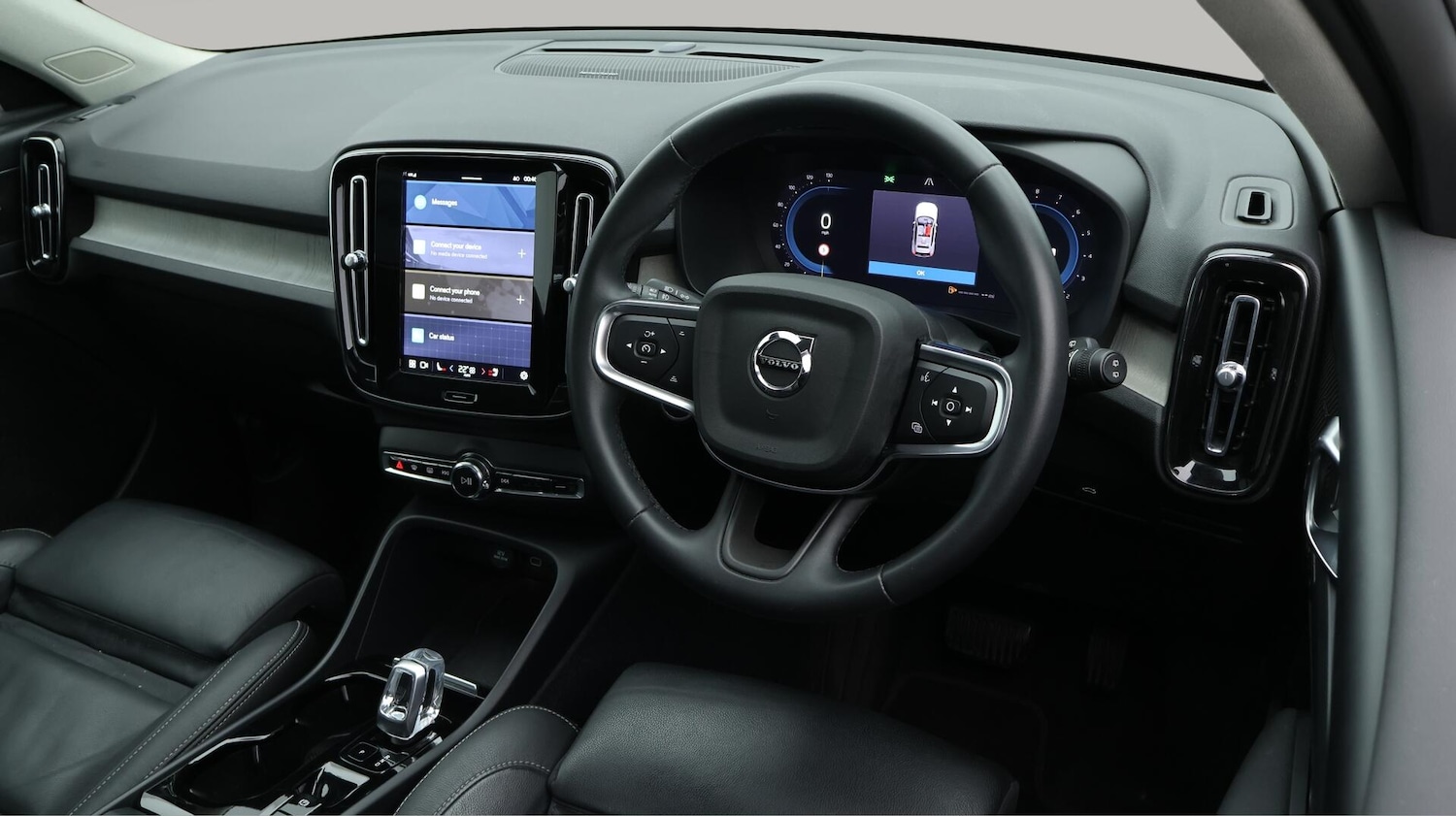 Used Volvo XC40 2023 for sale - 76152639: Photo 10