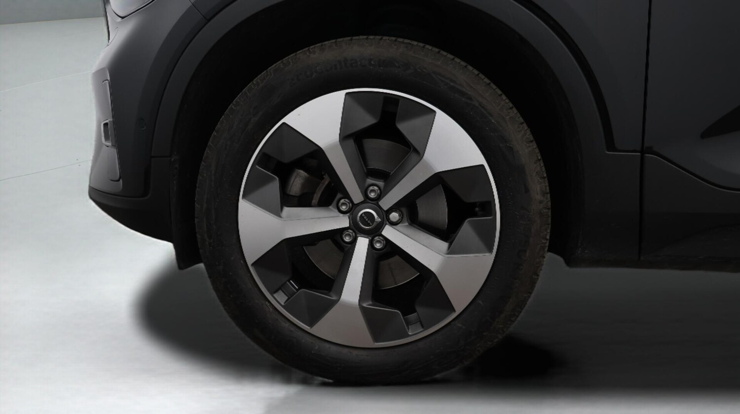 Used Volvo XC40 2023 for sale - 76152639: Photo 19