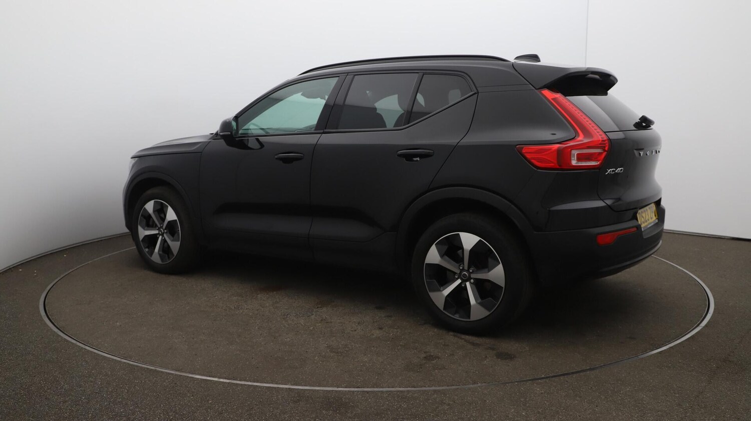 Used Volvo XC40 2023 for sale - 76152639: Photo 37