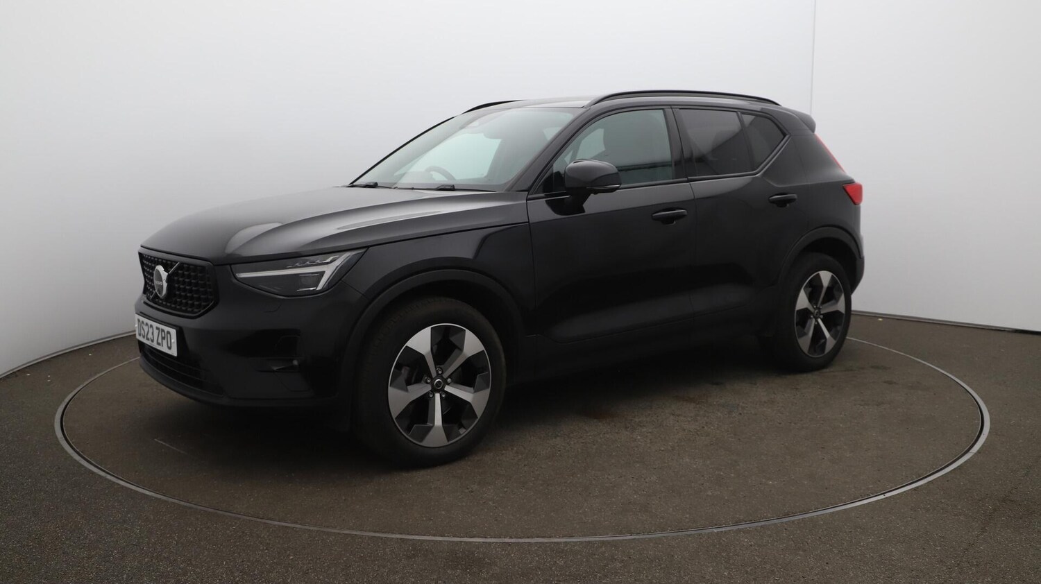 Used Volvo XC40 2023 for sale - 76152639: Photo 69