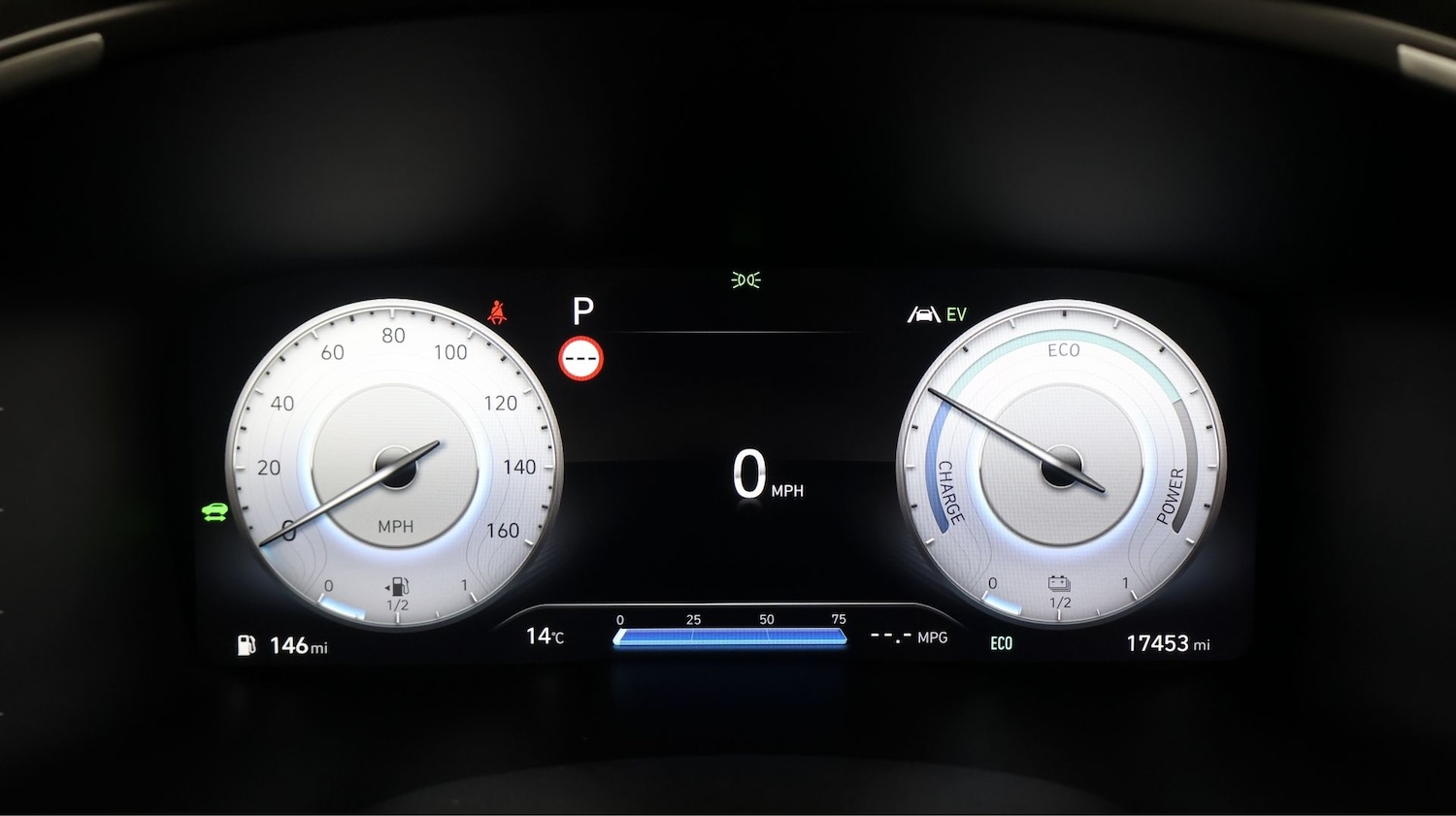 Used Hyundai Santa Fe for sale - 77818085: Photo 10