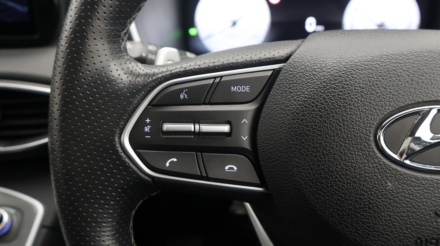 Used Hyundai Santa Fe for sale - 77818085: Photo 29