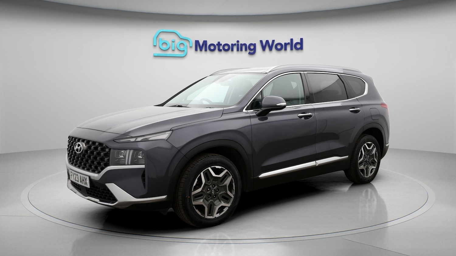 Used Hyundai Santa Fe for sale - 77818085: Photo 3