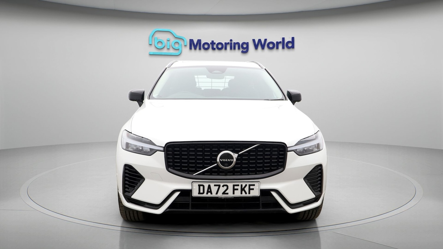 Used Volvo XC60 for sale - 77182011: Photo 2