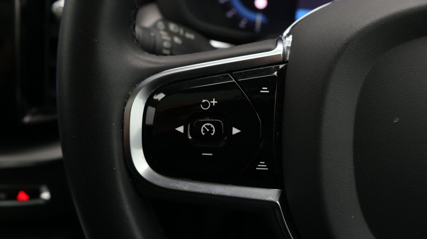 Used Volvo XC60 for sale - 77182011: Photo 21