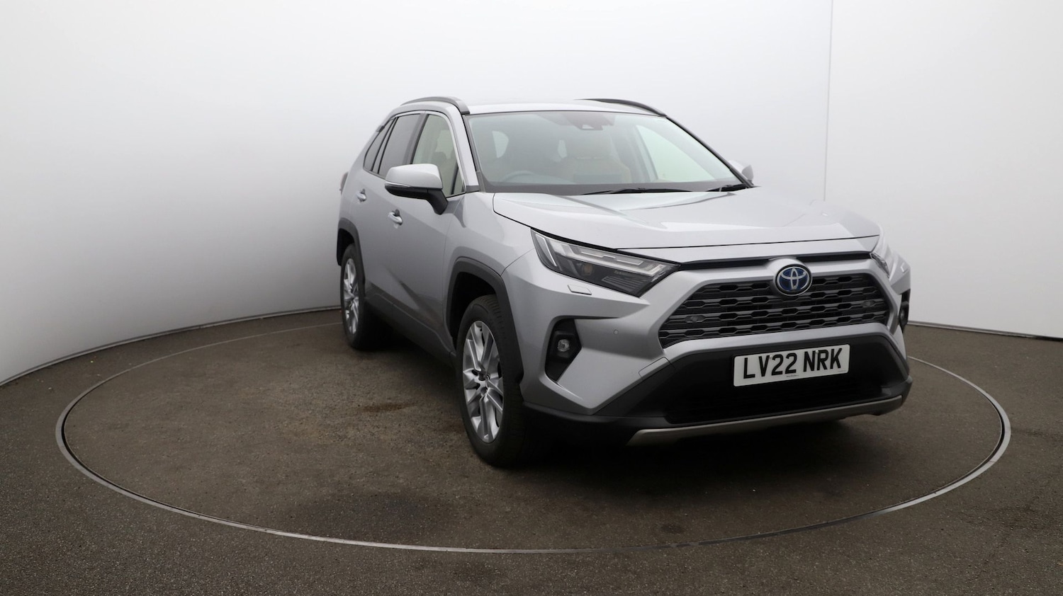 Used Toyota RAV4 2022 for sale - 76810896: Photo 34