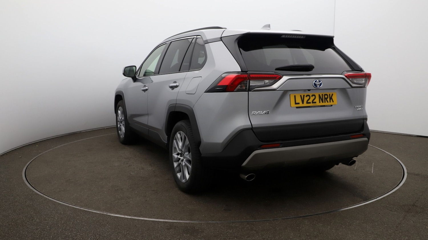 Used Toyota RAV4 2022 for sale - 76810896: Photo 53