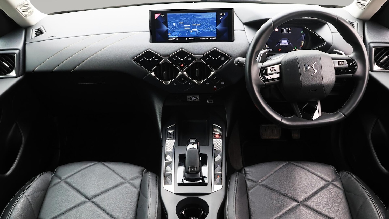 Used DS Automobiles DS 3 Crossback 2022 for sale - 76457338: Photo 14