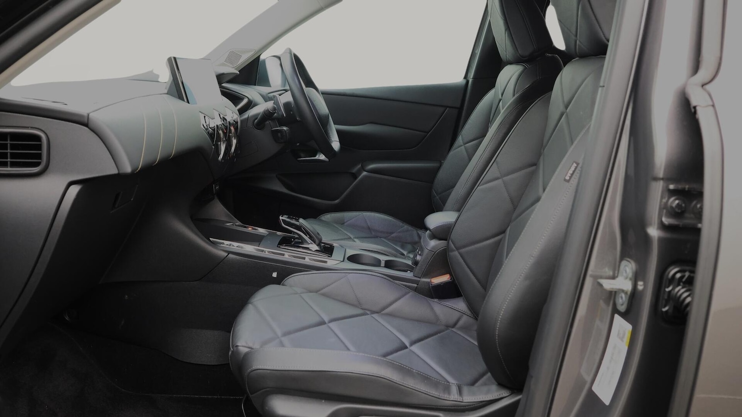 Used DS Automobiles DS 3 Crossback 2022 for sale - 76457338: Photo 15