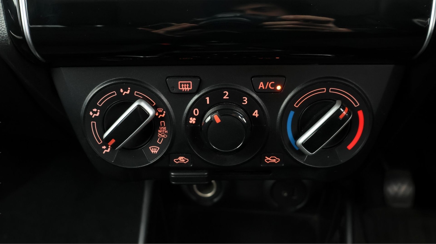 Used Suzuki Swift 2022 for sale - 77208652: Photo 12