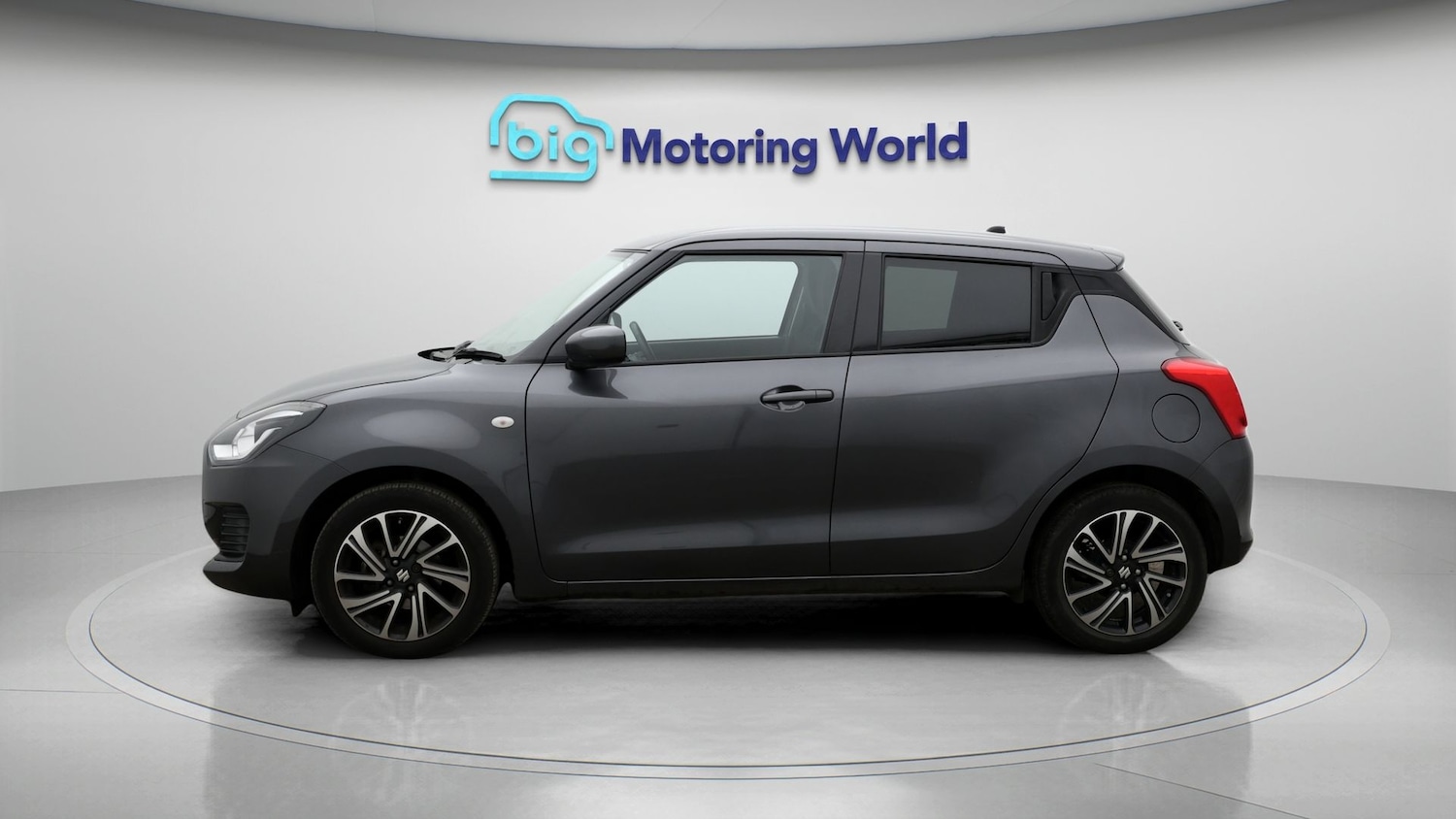 Used Suzuki Swift 2022 for sale - 77208652: Photo 4