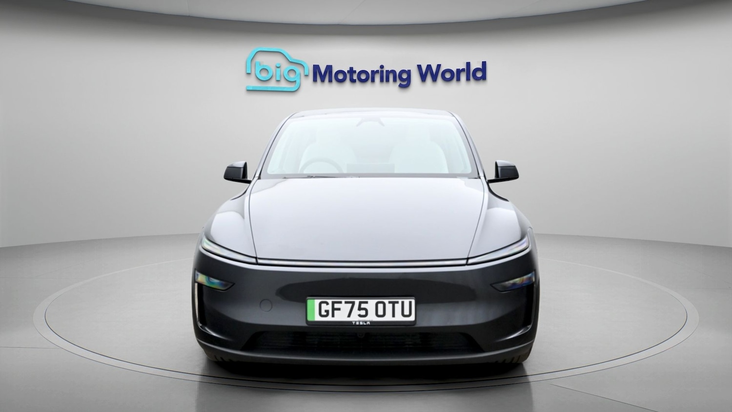 Used Tesla Model Y 2025 for sale - 77905667: Photo 2