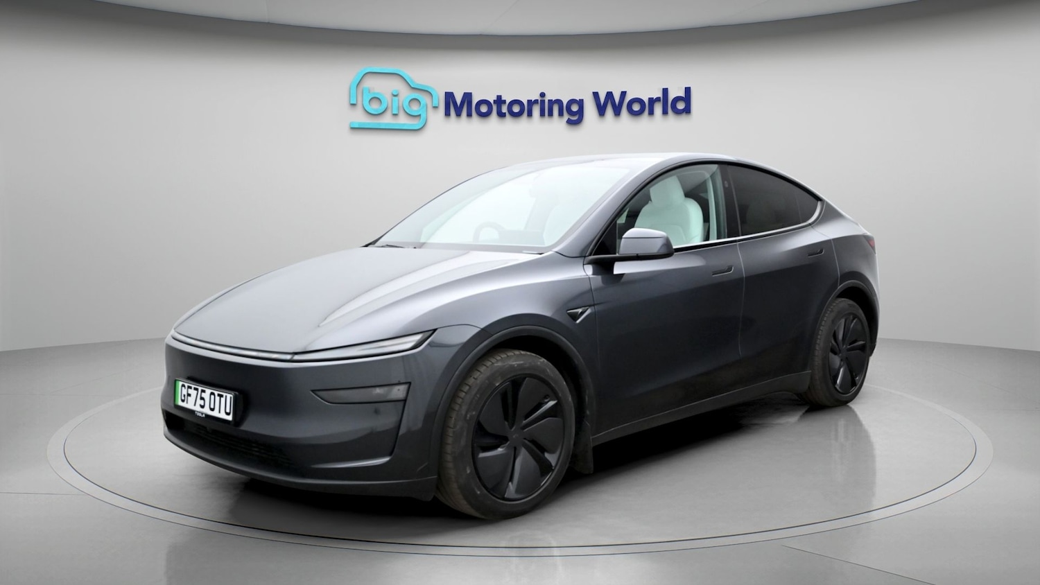Used Tesla Model Y 2025 for sale - 77905667: Photo 3