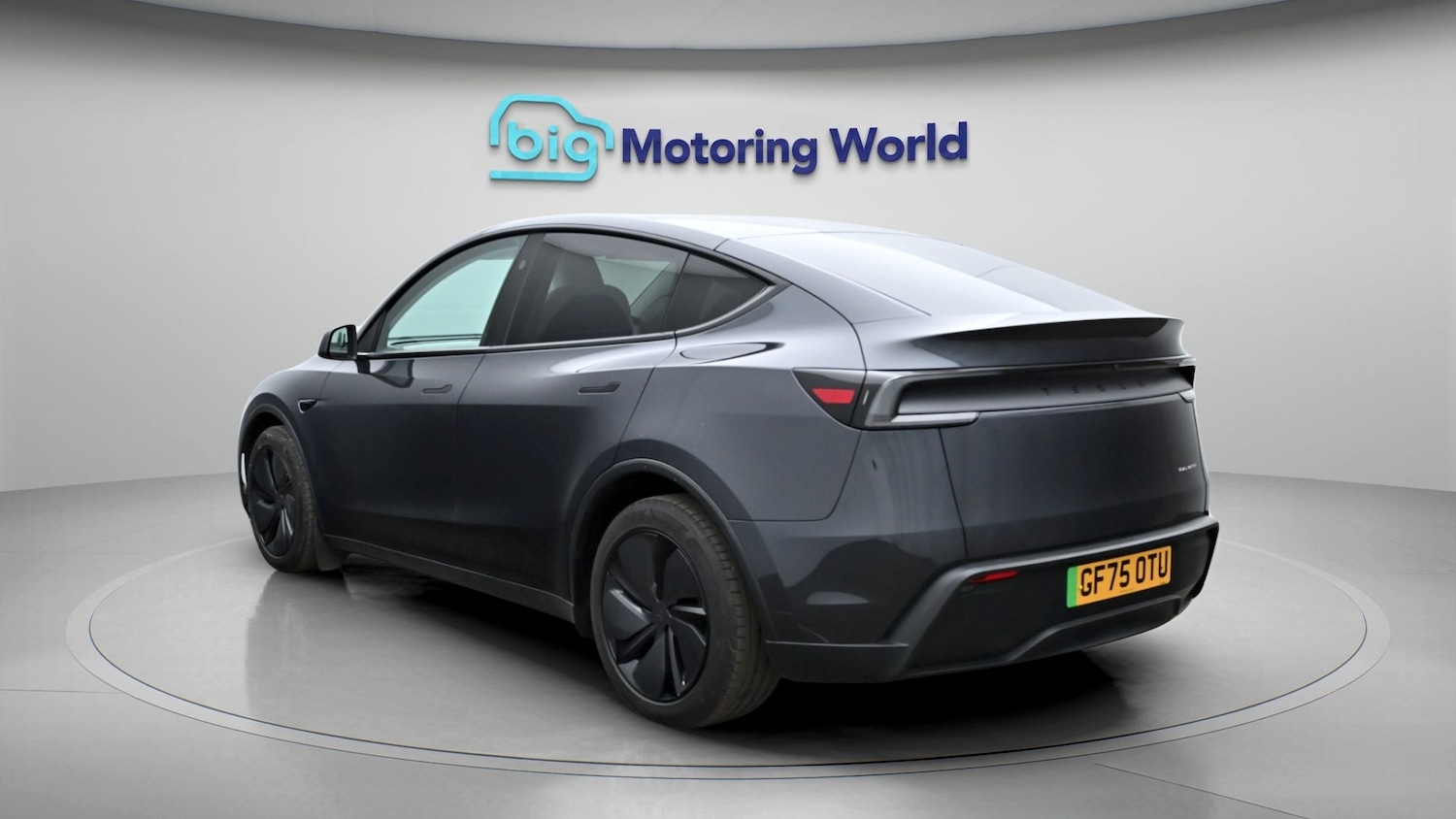 Used Tesla Model Y 2025 for sale - 77905667: Photo 5
